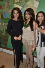 Sonakshi Sinha at neeraj goswami exhibition  hosted by chhaya Momaya in Jehangir Art Gallery, Mumbai on 5th Feb 2014